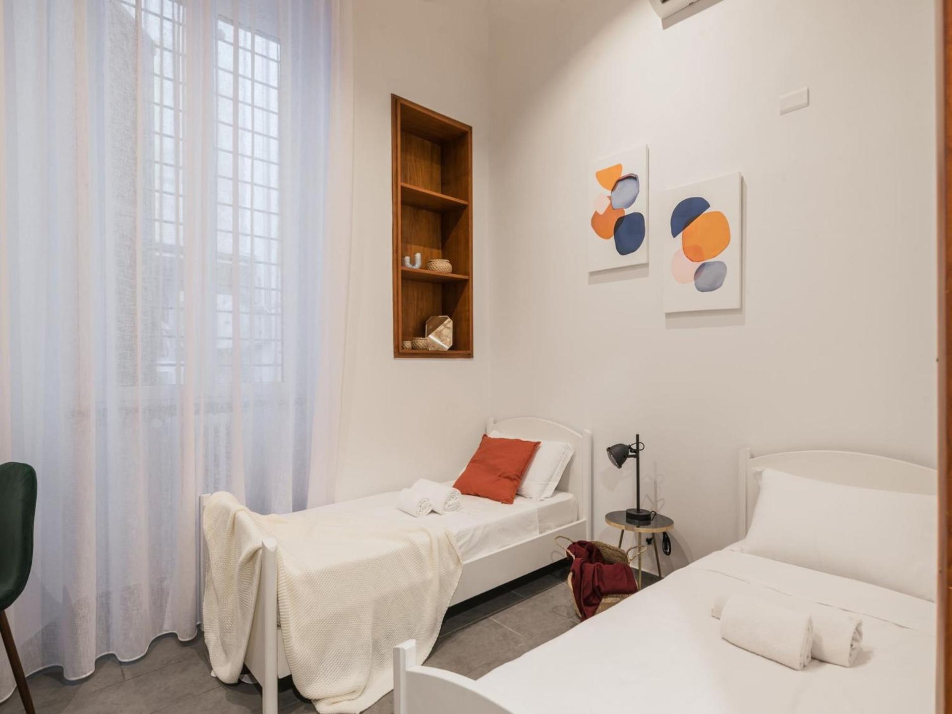 The Rent - Three-bedroom In Manzoni District Apartamento Roma